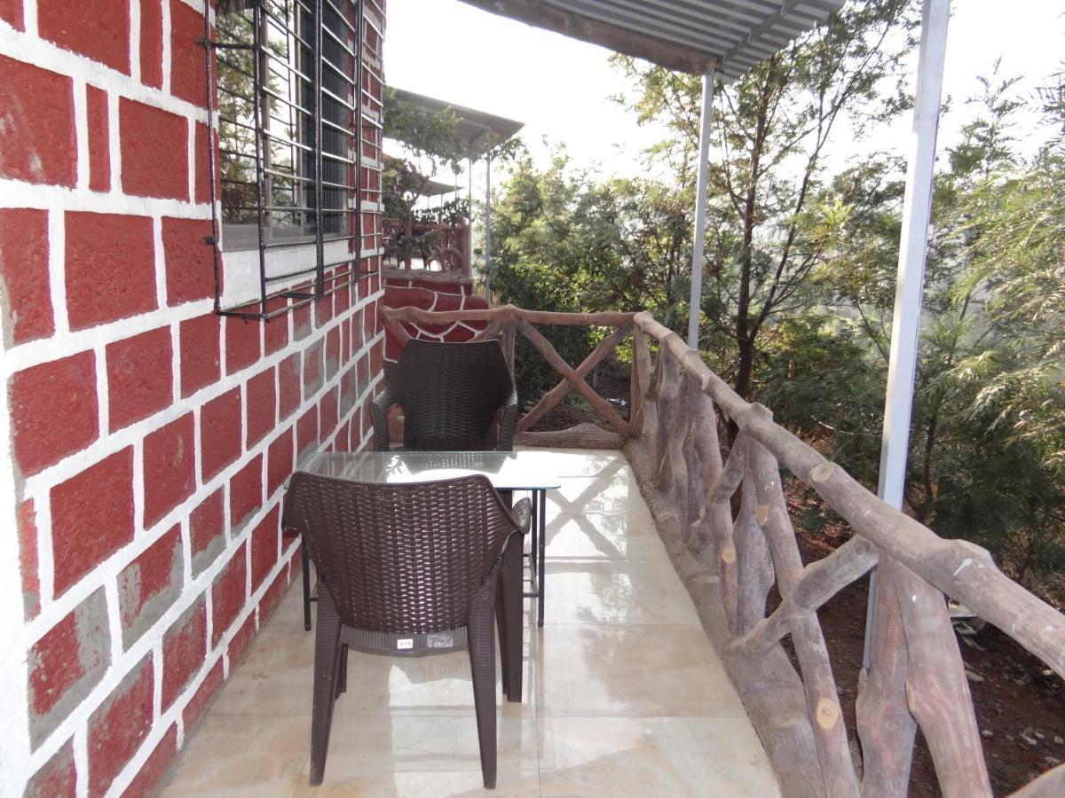 Exotic Valley Hotel Mahābaleshwar Exterior foto