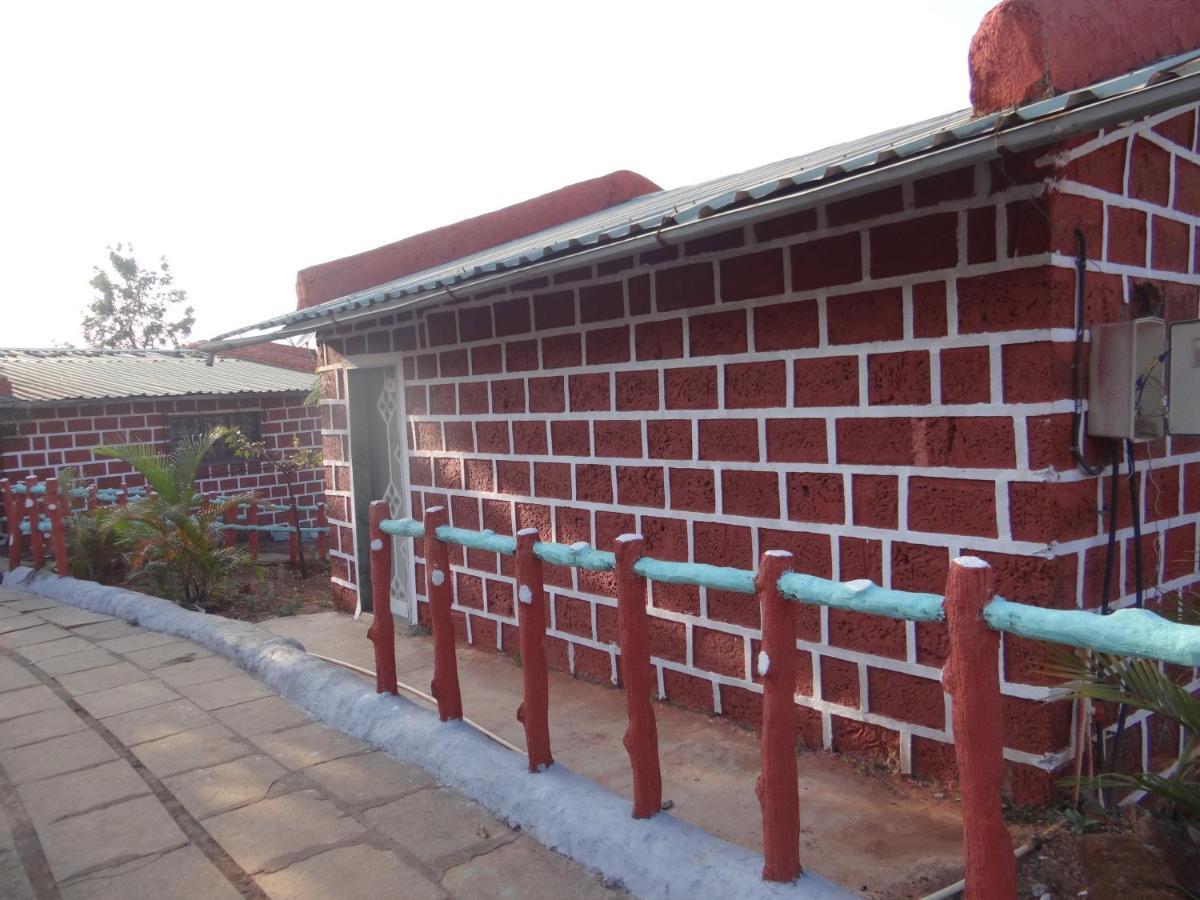 Exotic Valley Hotel Mahābaleshwar Exterior foto